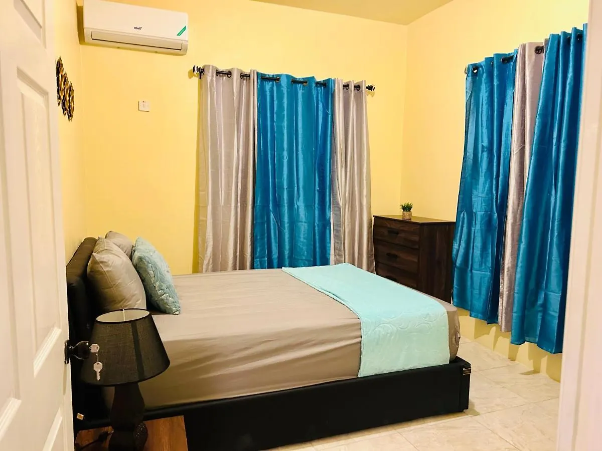 The Rest Stop-B- 15 Min From Airport/24Hrs Security Montego Bay Jamaica